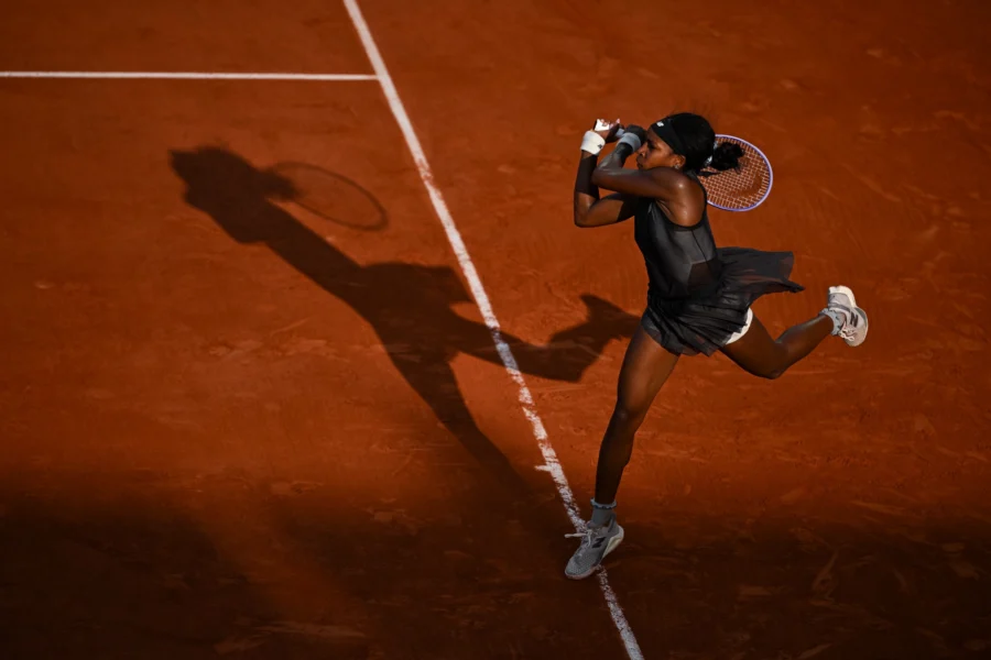 Tennis player and her long shadow on the clay, Roland Garros 2026